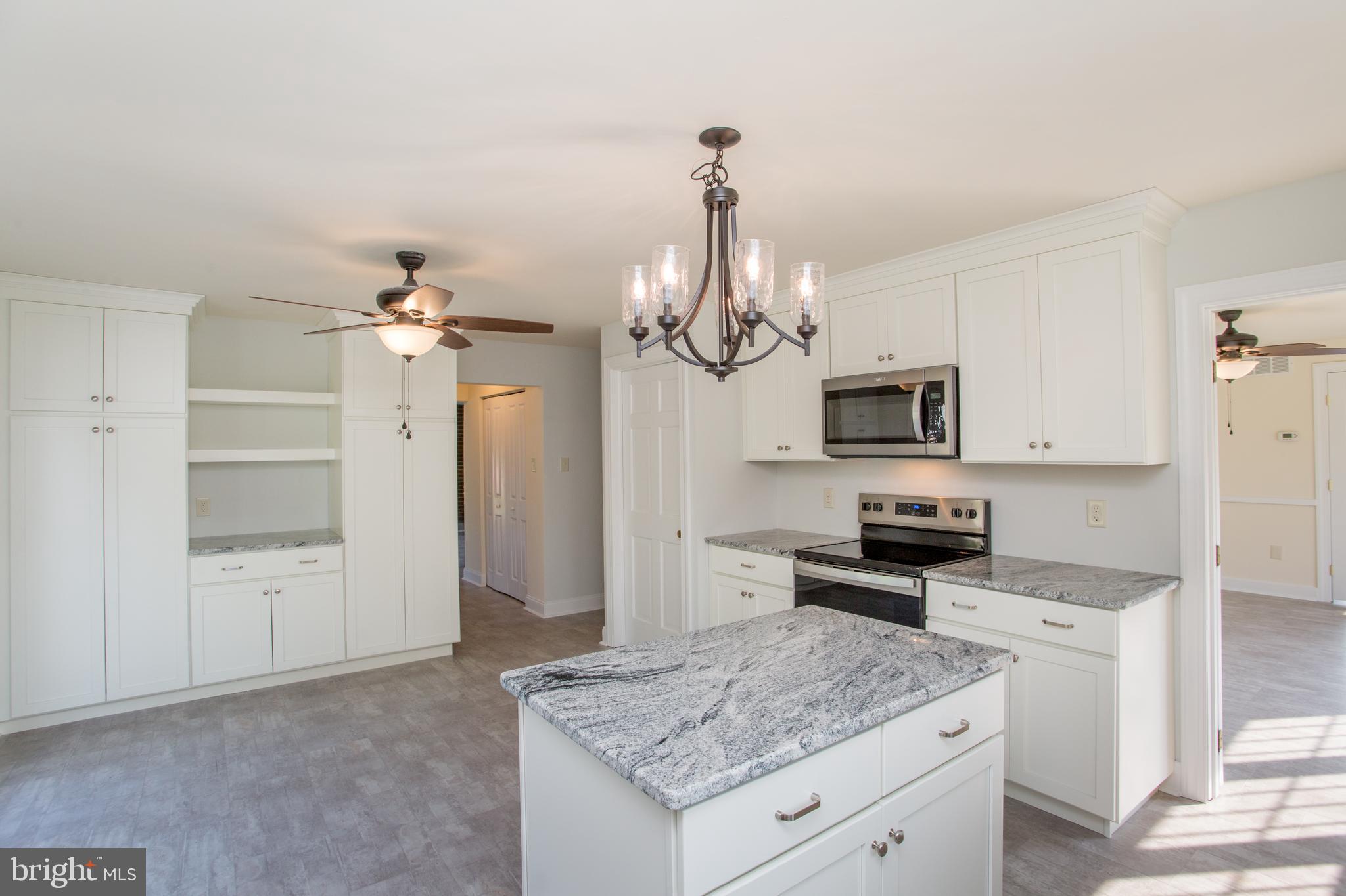 275 PARK DRIVE W