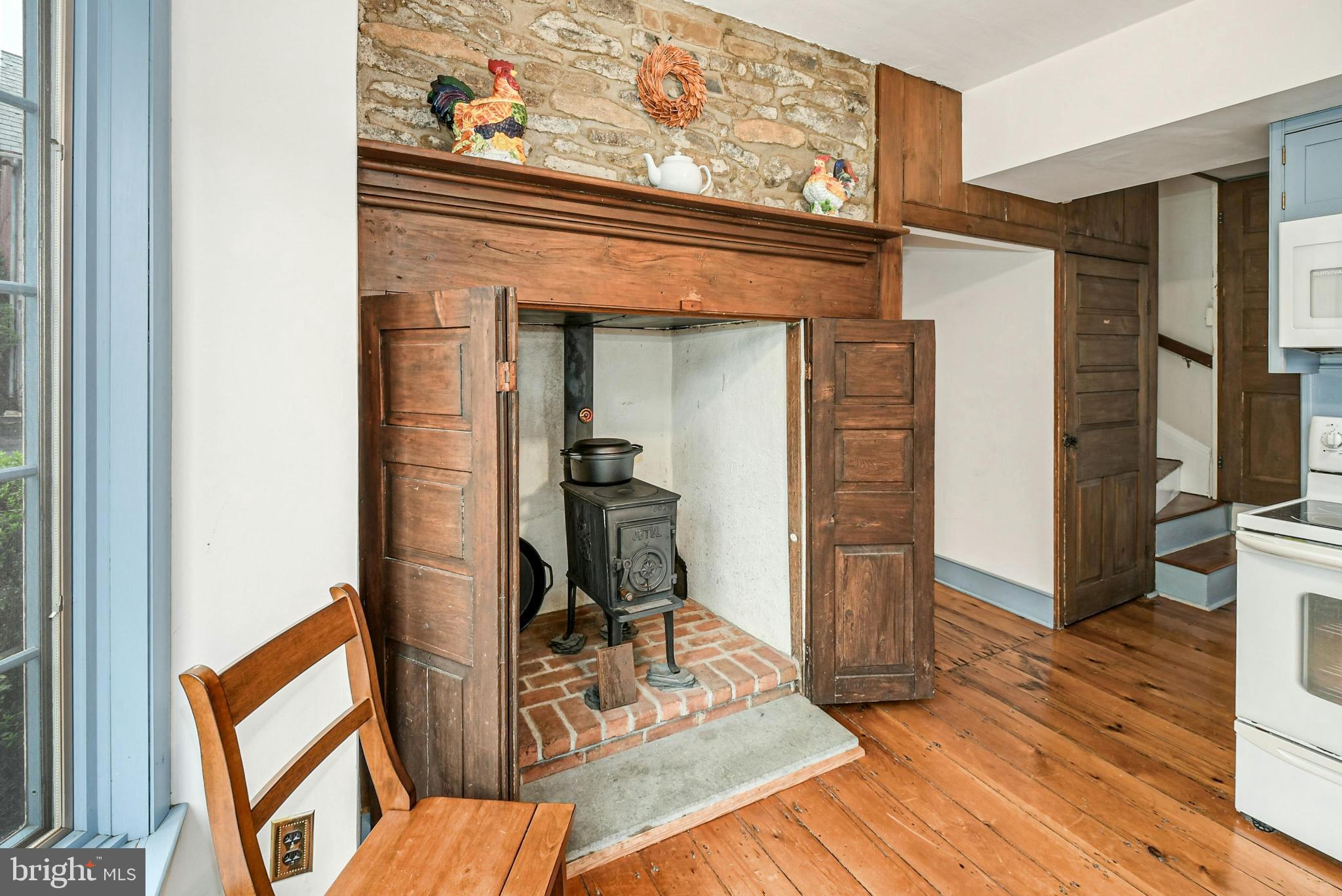 672 OLD BETHLEHEM ROAD