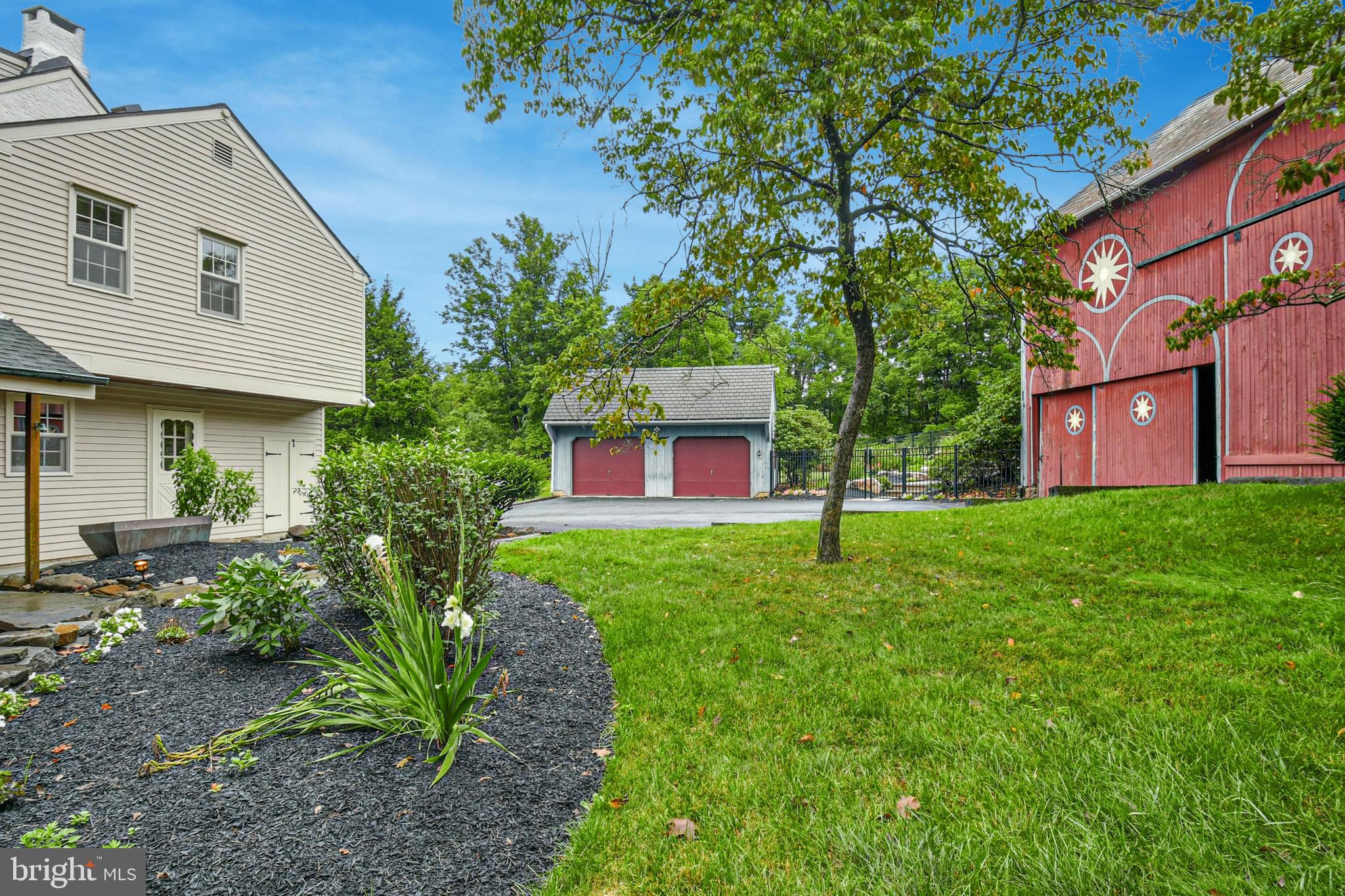 672 OLD BETHLEHEM ROAD