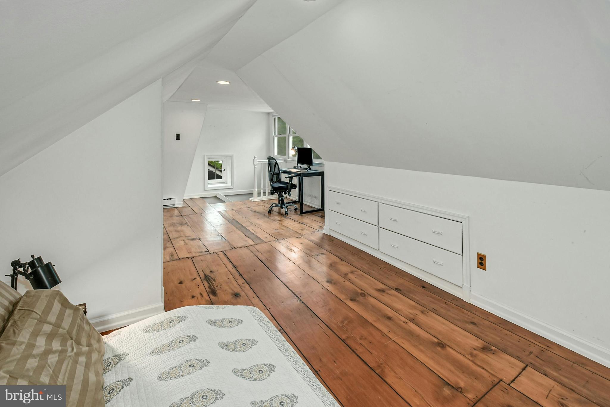 672 OLD BETHLEHEM ROAD