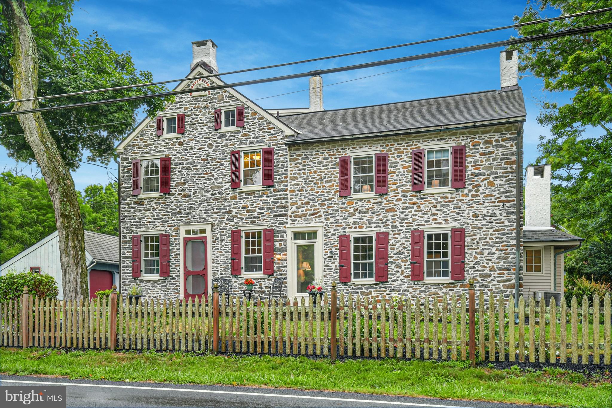 672 OLD BETHLEHEM ROAD