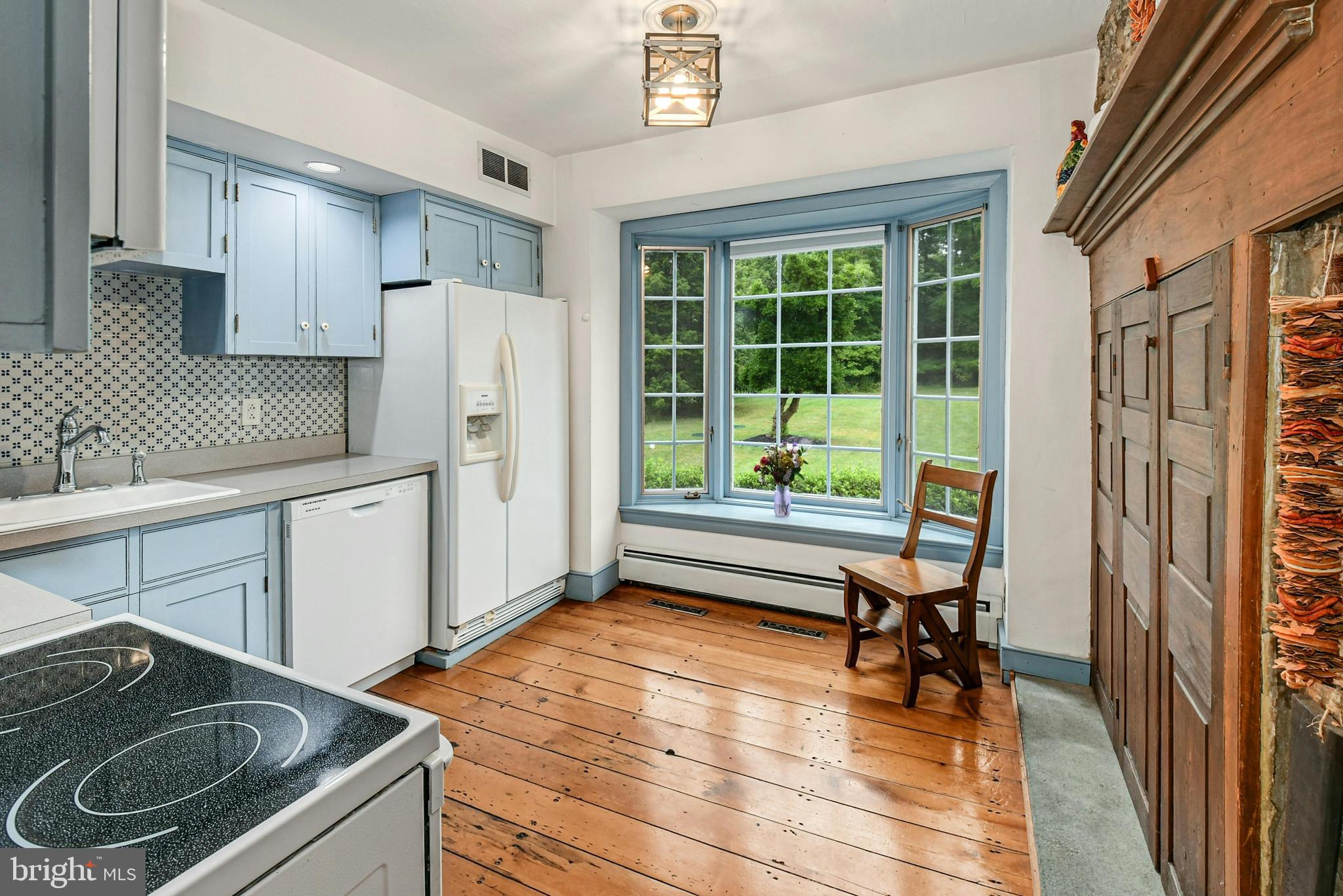 672 OLD BETHLEHEM ROAD