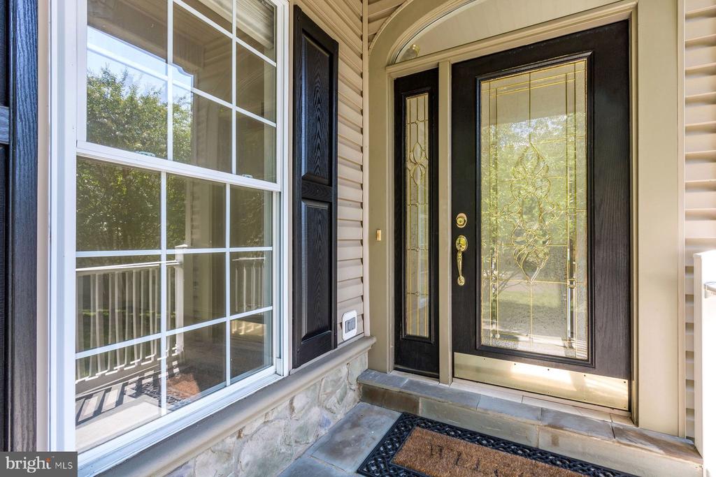 146 SILVERTAIL LANE
