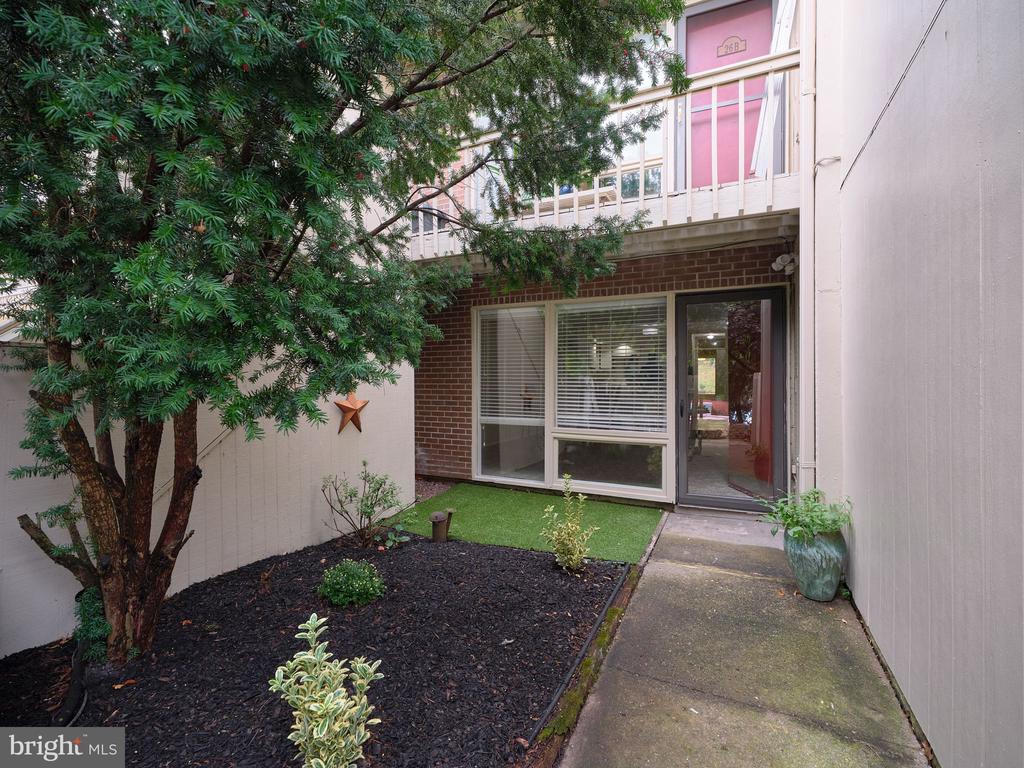 26 RIVERHILL A