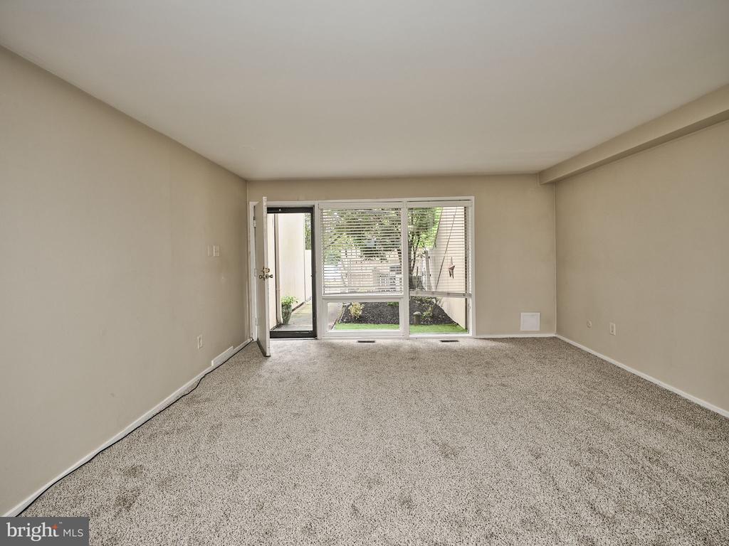 26 RIVERHILL A
