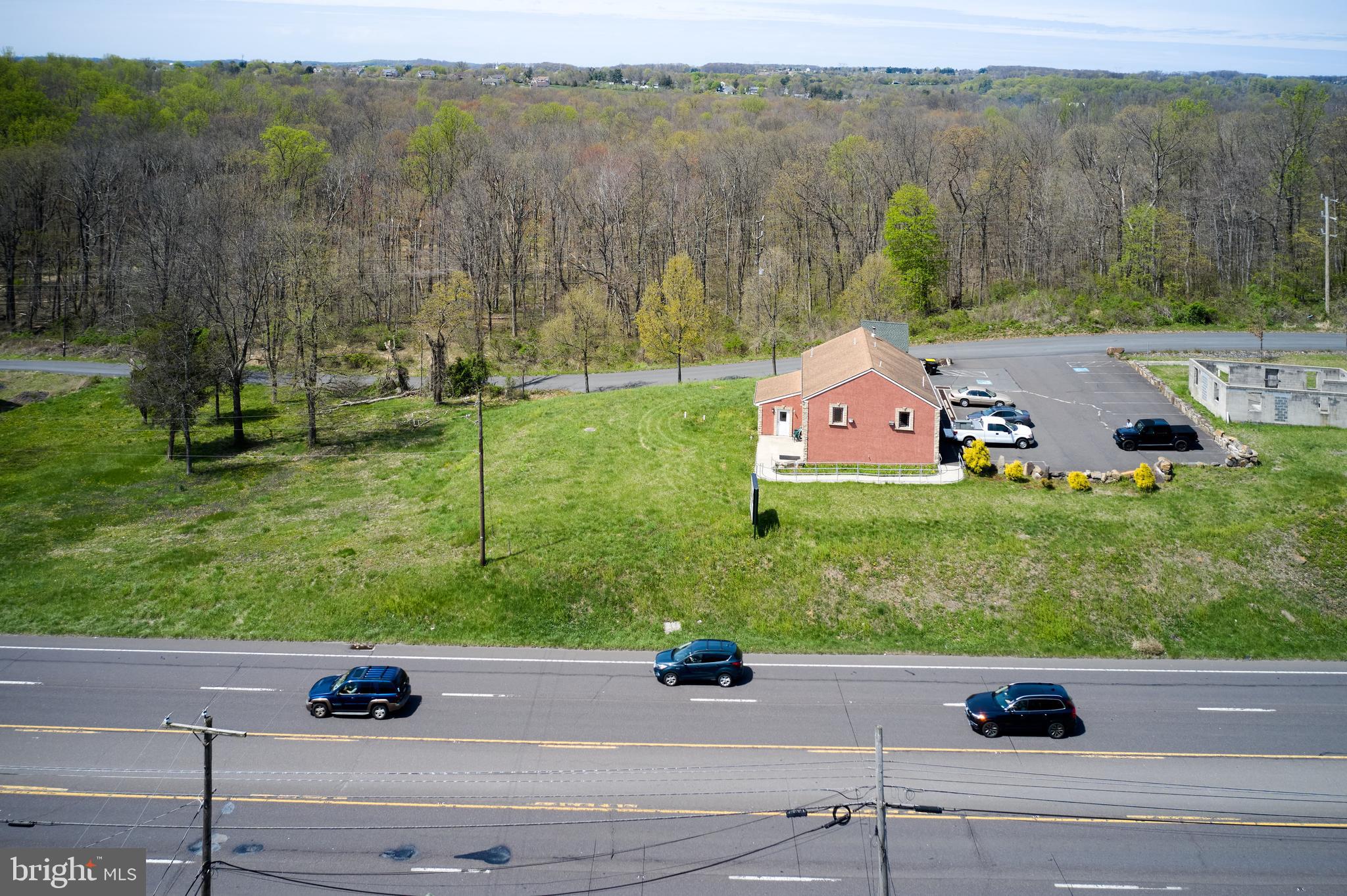 1585 ROUTE 309