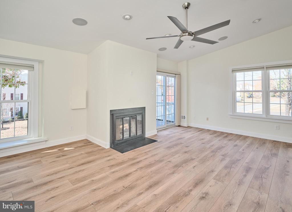 171 SHIRE DRIVE 17A