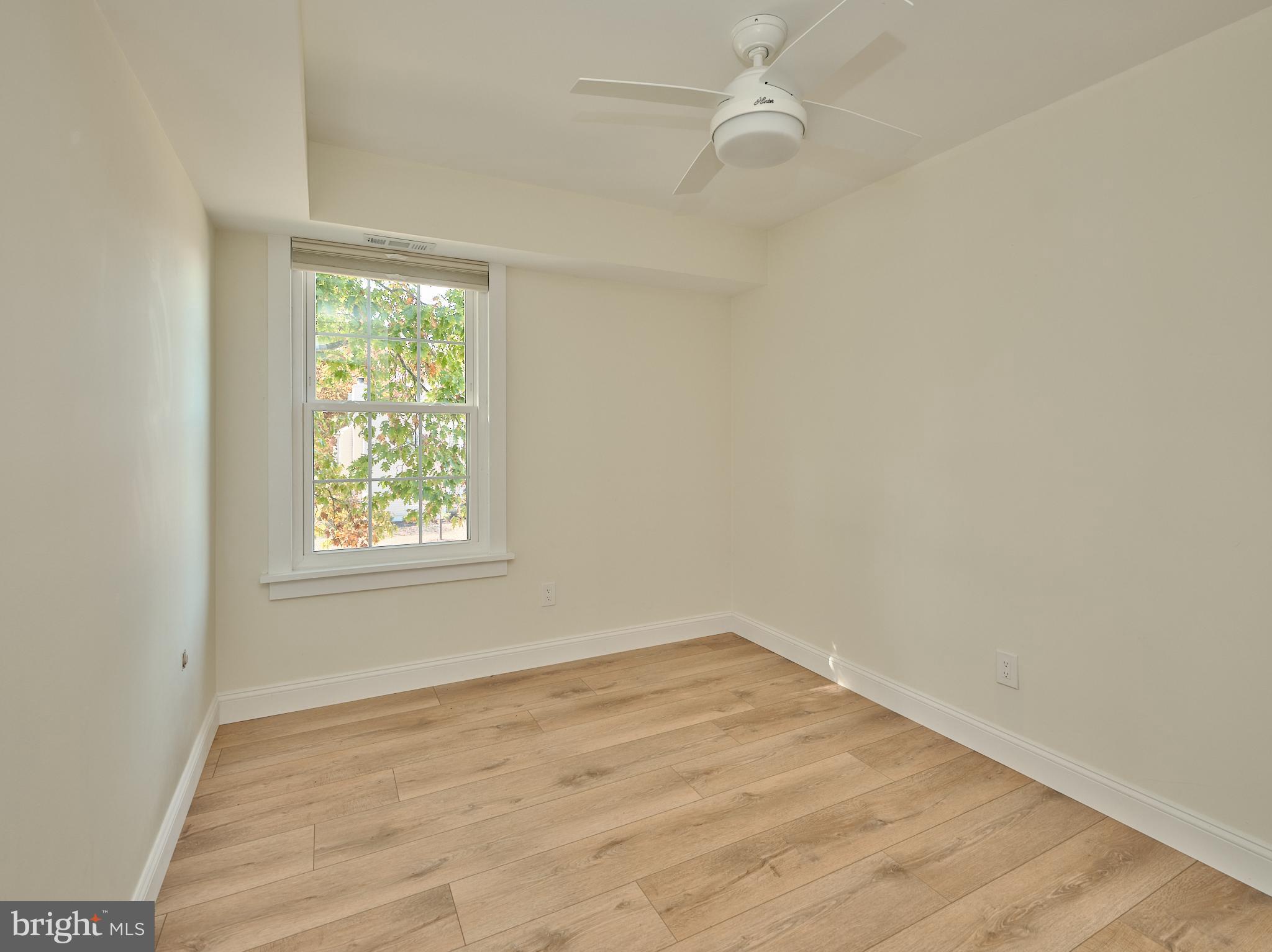 171 SHIRE DRIVE 17A
