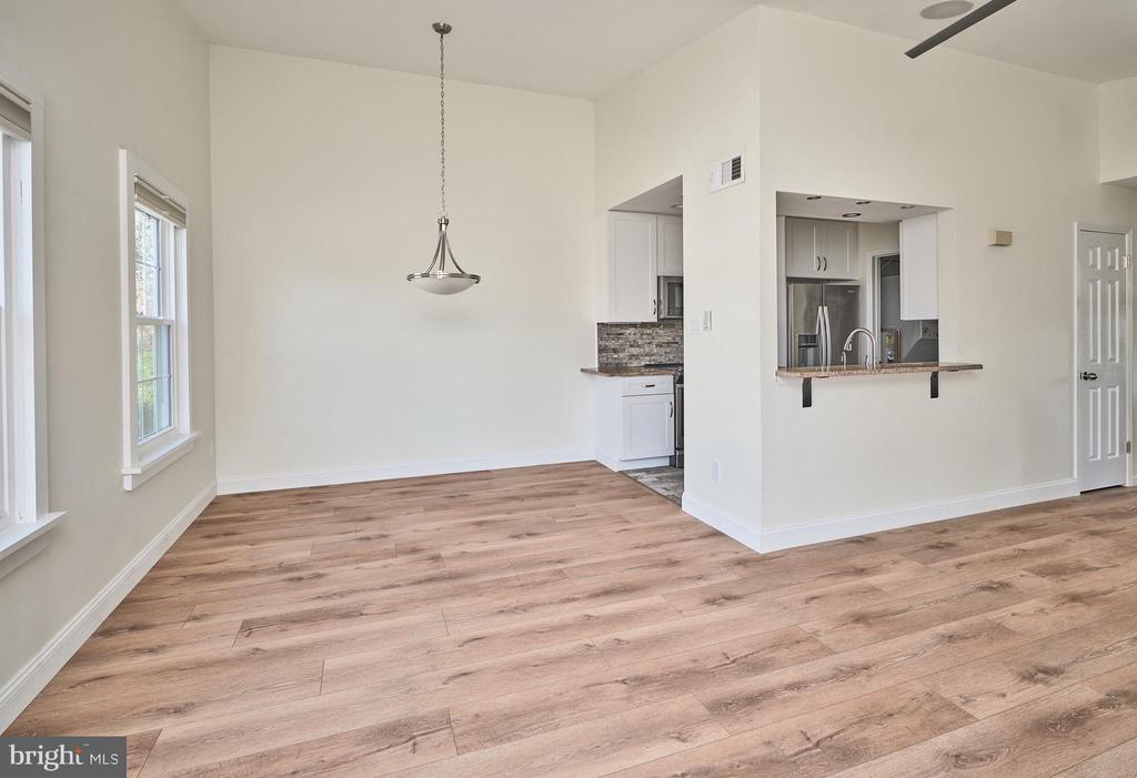 171 SHIRE DRIVE 17A