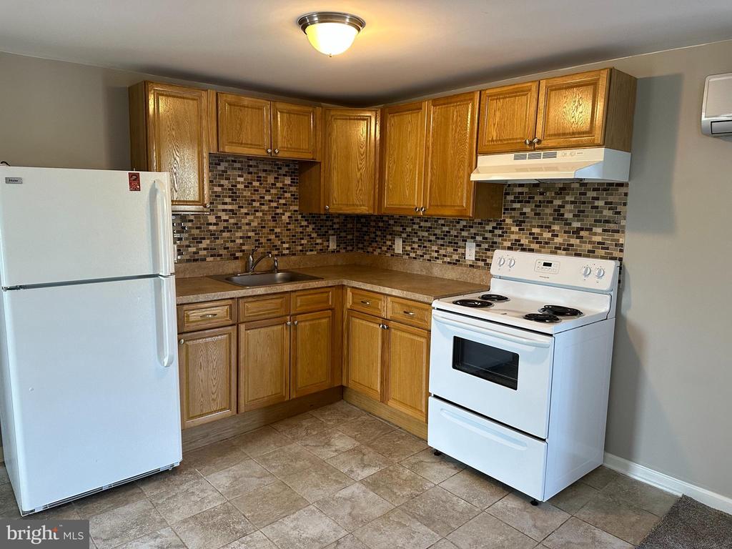 2244 YORK ROAD A
