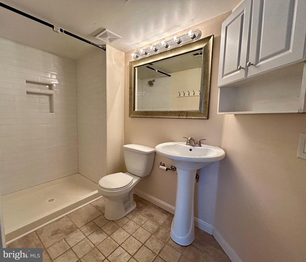 1407 SOCIETY PLACE 1