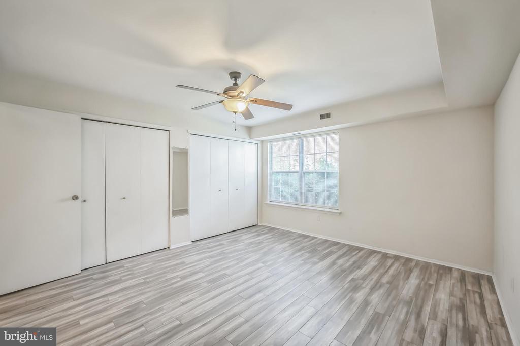 1407 SOCIETY PLACE 1