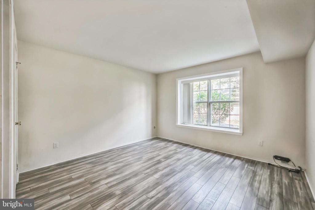 1407 SOCIETY PLACE 1