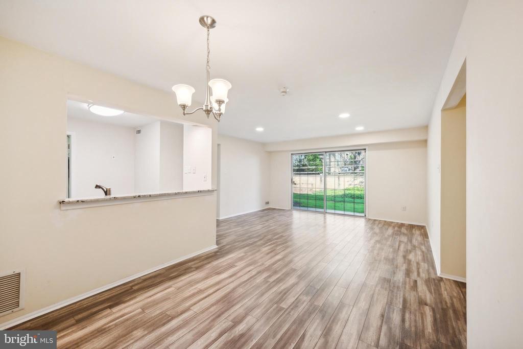 1407 SOCIETY PLACE 1