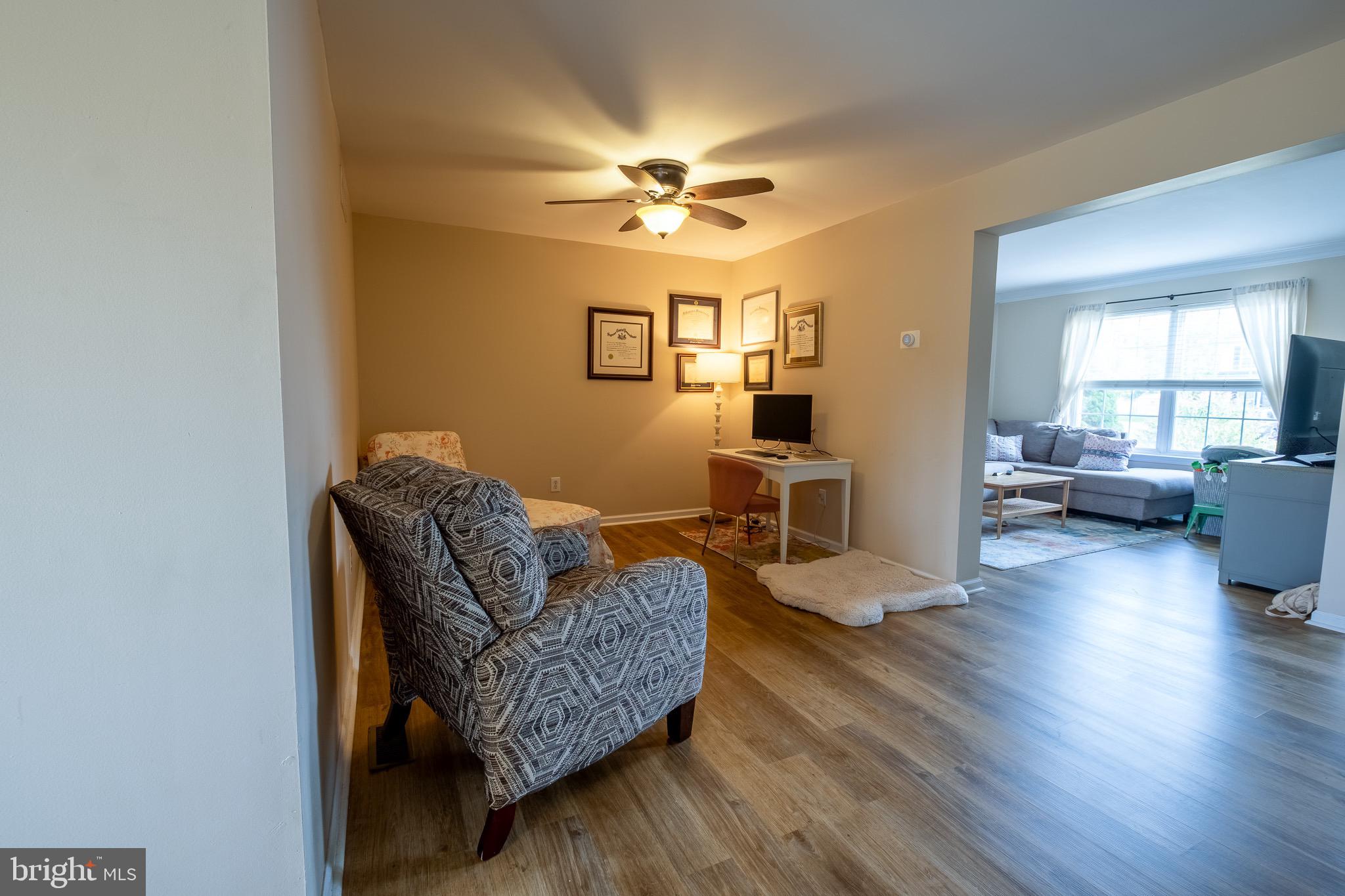 207 WINDSOR COURT