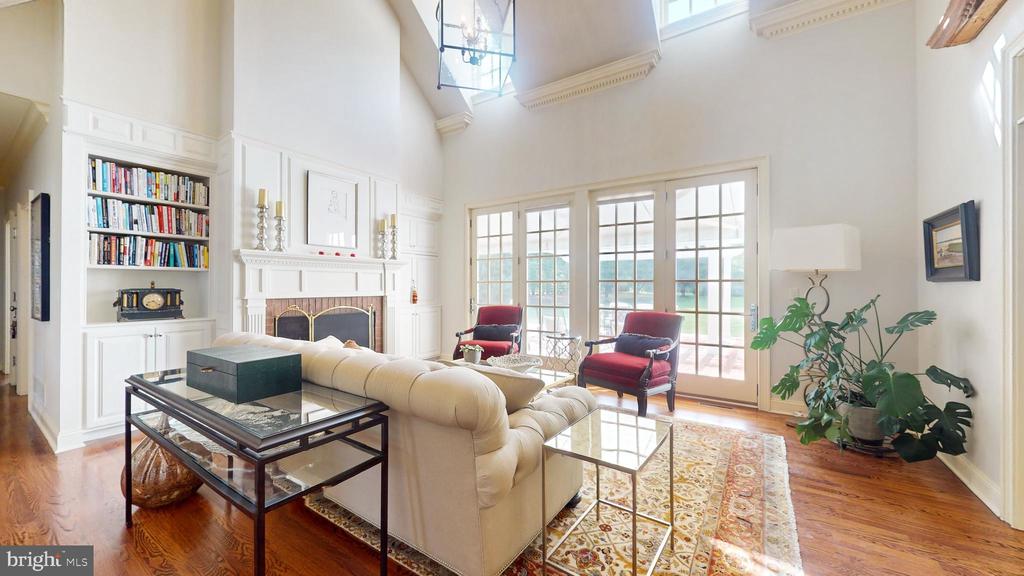 3 SPRUCEFIELD COURT