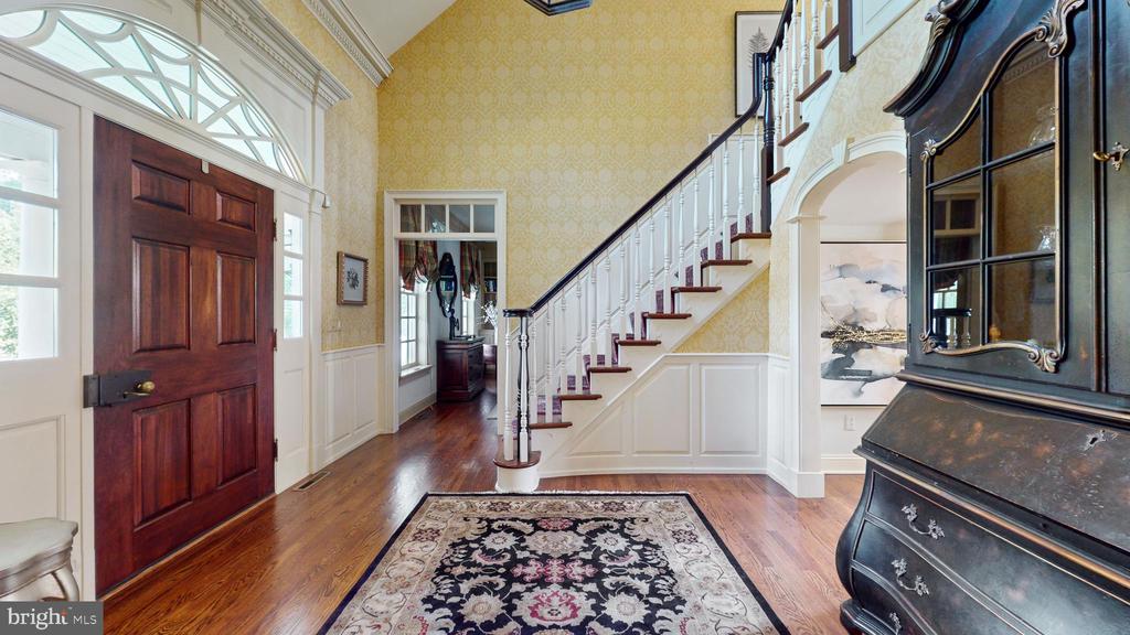 3 SPRUCEFIELD COURT