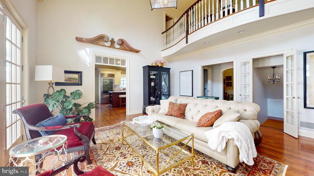 3 SPRUCEFIELD COURT