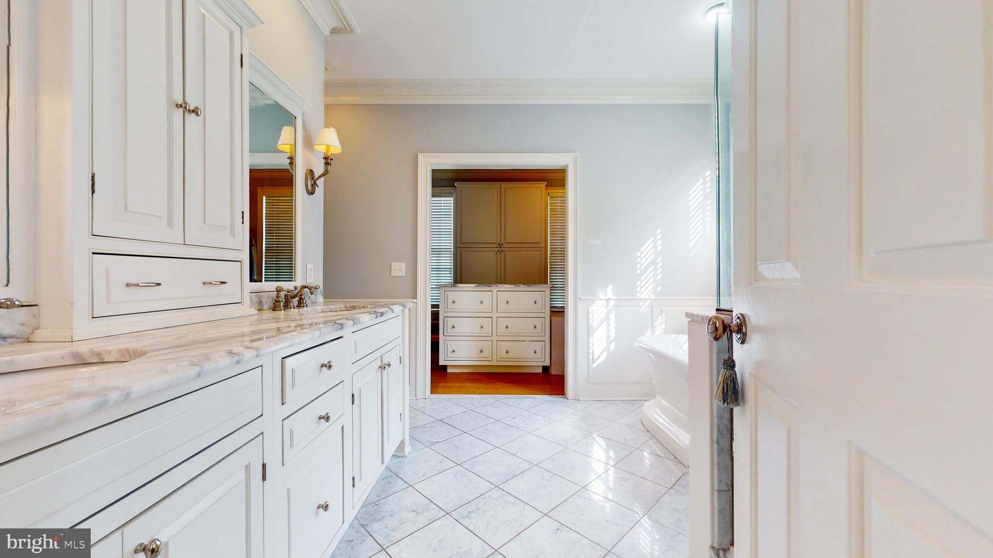 3 SPRUCEFIELD COURT