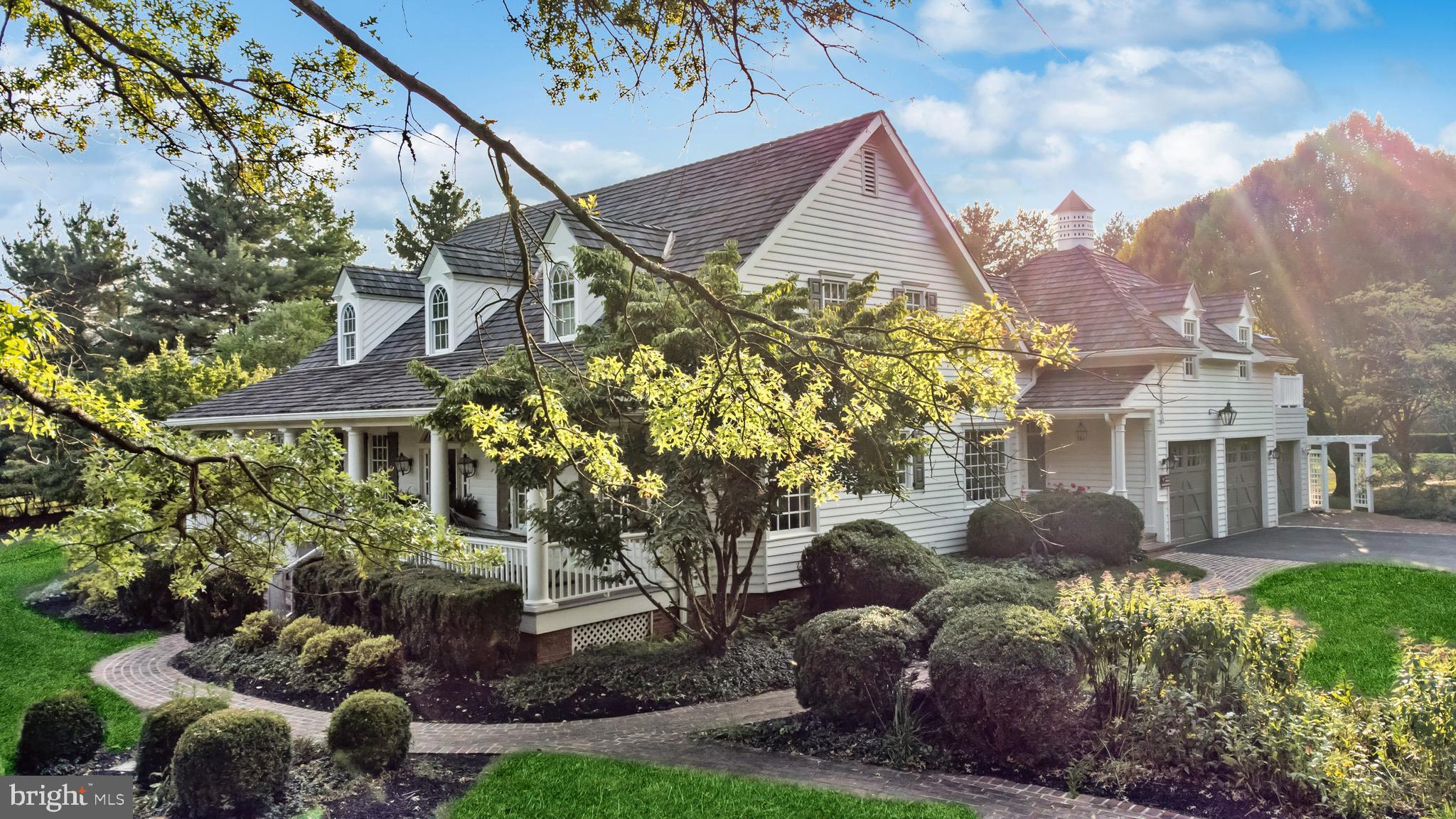 3 SPRUCEFIELD COURT