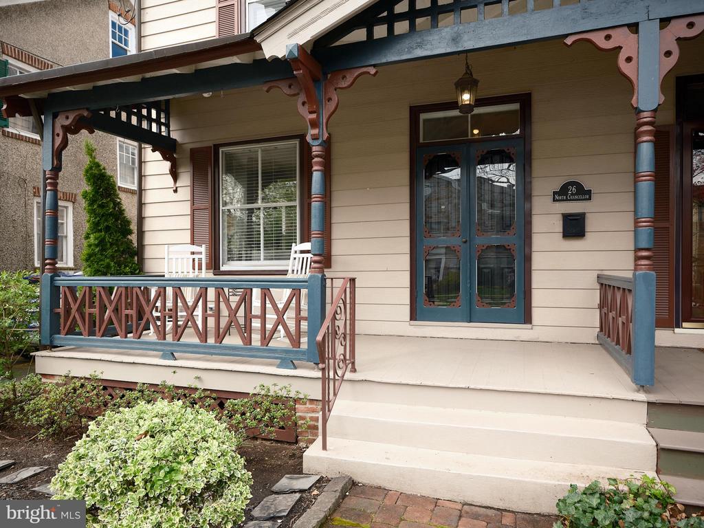 26 N CHANCELLOR STREET