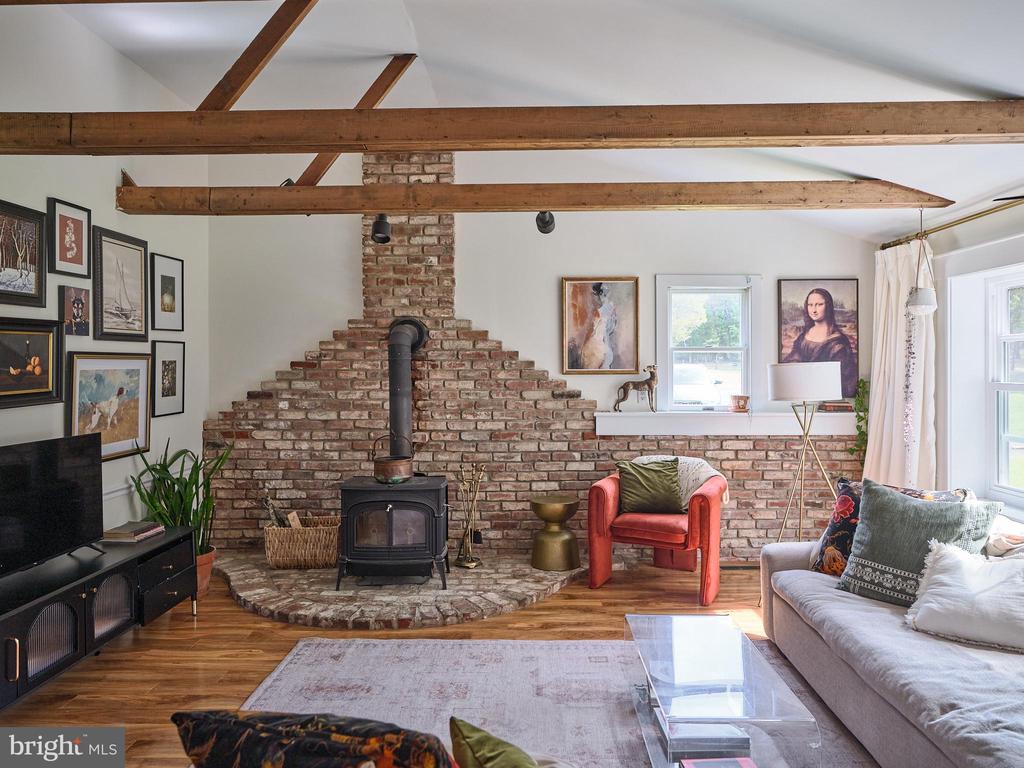 141 CENTER HILL ROAD
