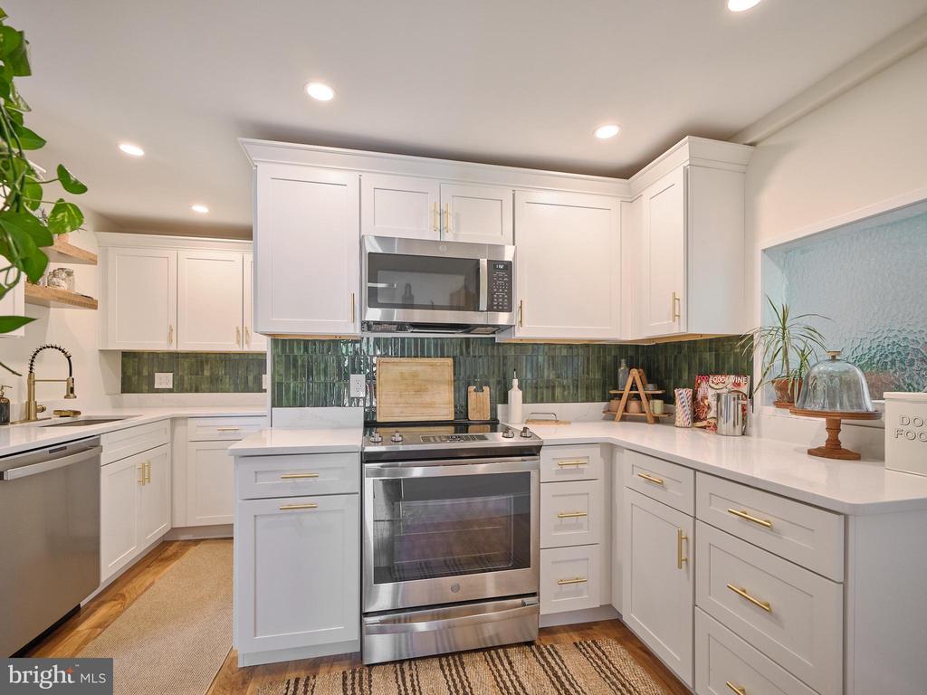 141 CENTER HILL ROAD