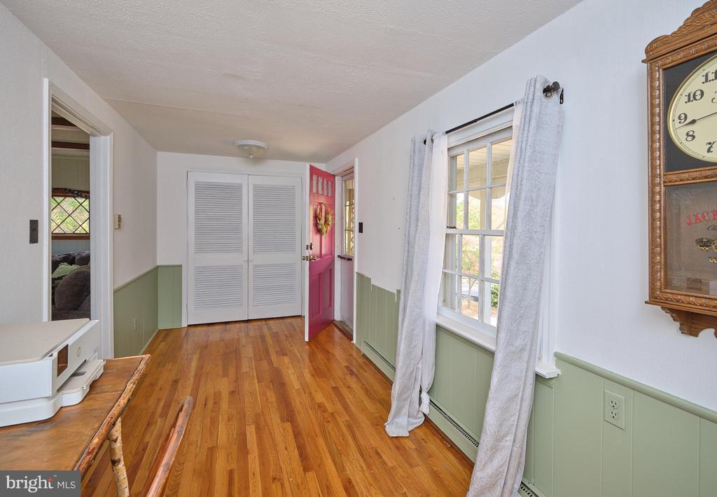 1118 GREEN STREET