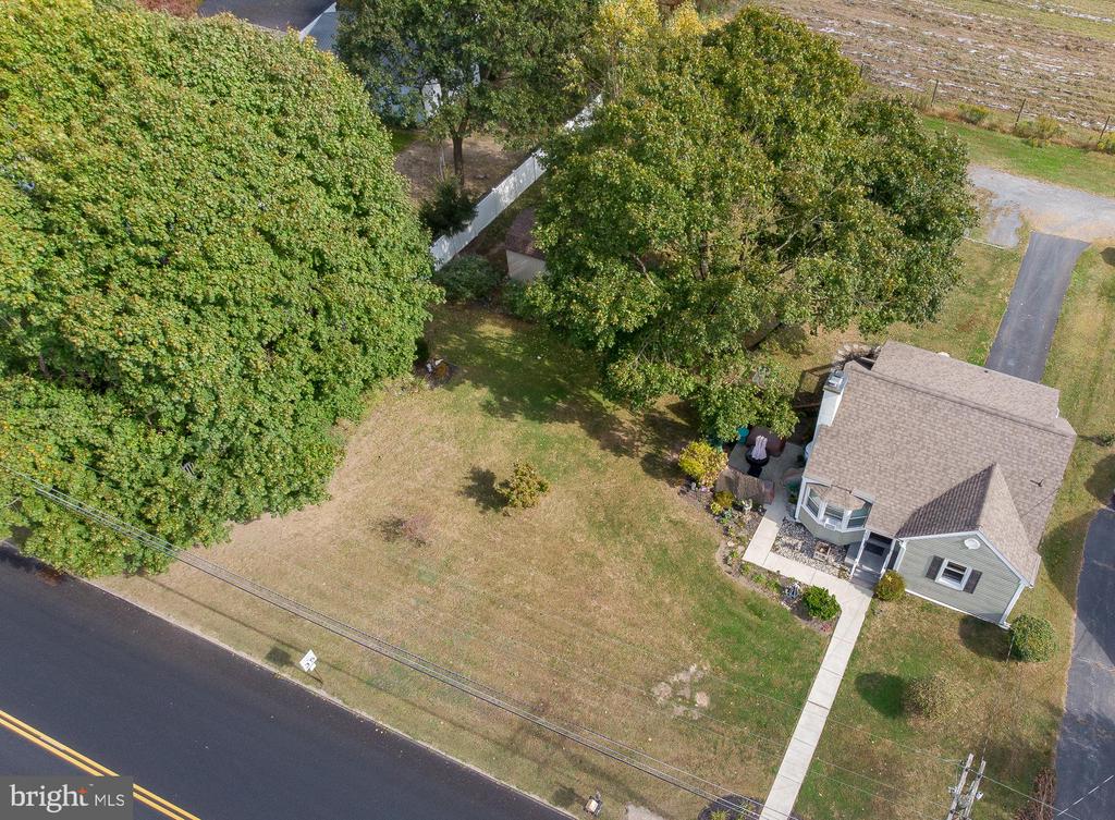 210 EASTON ROAD
