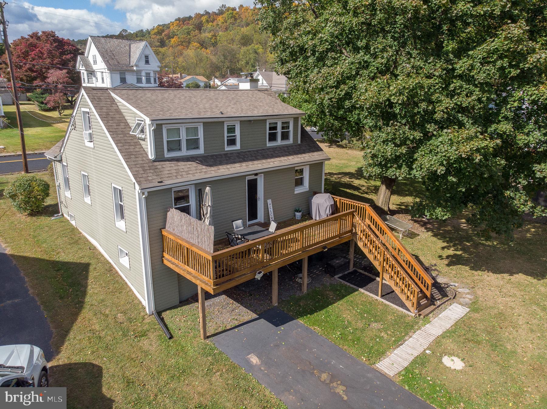 210 EASTON ROAD