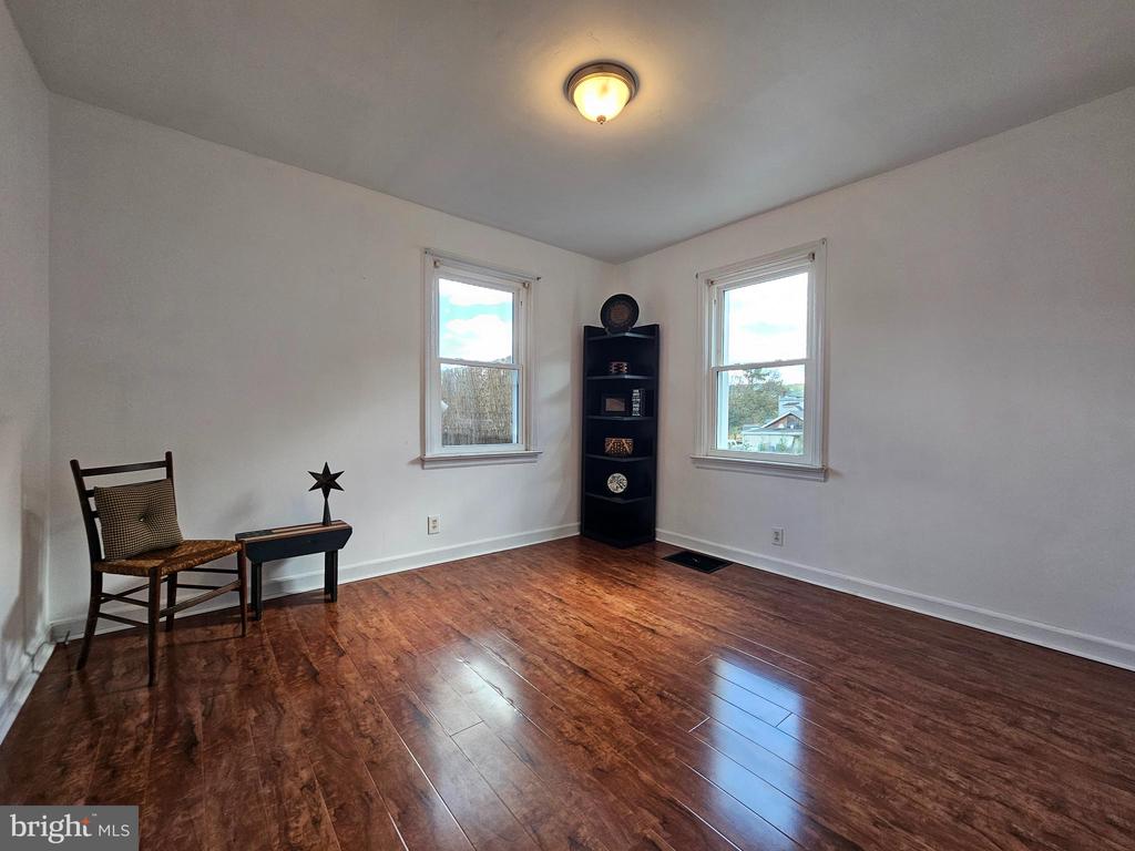 210 EASTON ROAD
