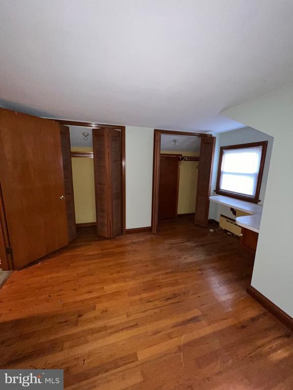 1086 CREAMERY ROAD