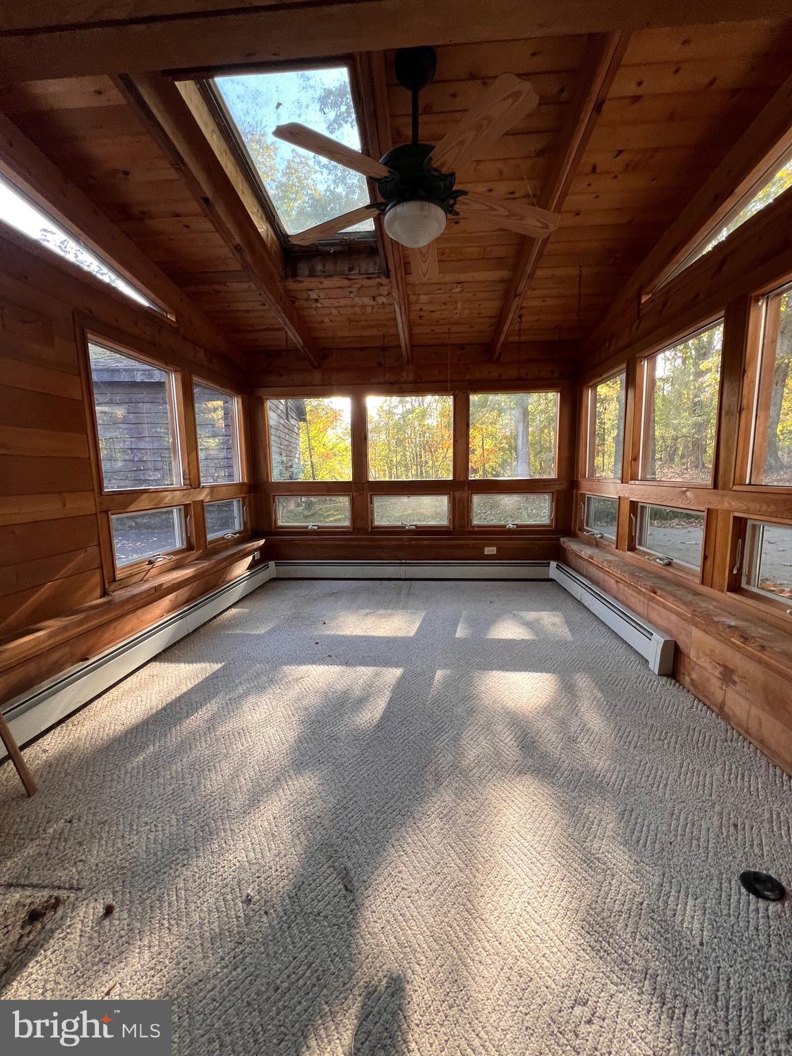 1086 CREAMERY ROAD