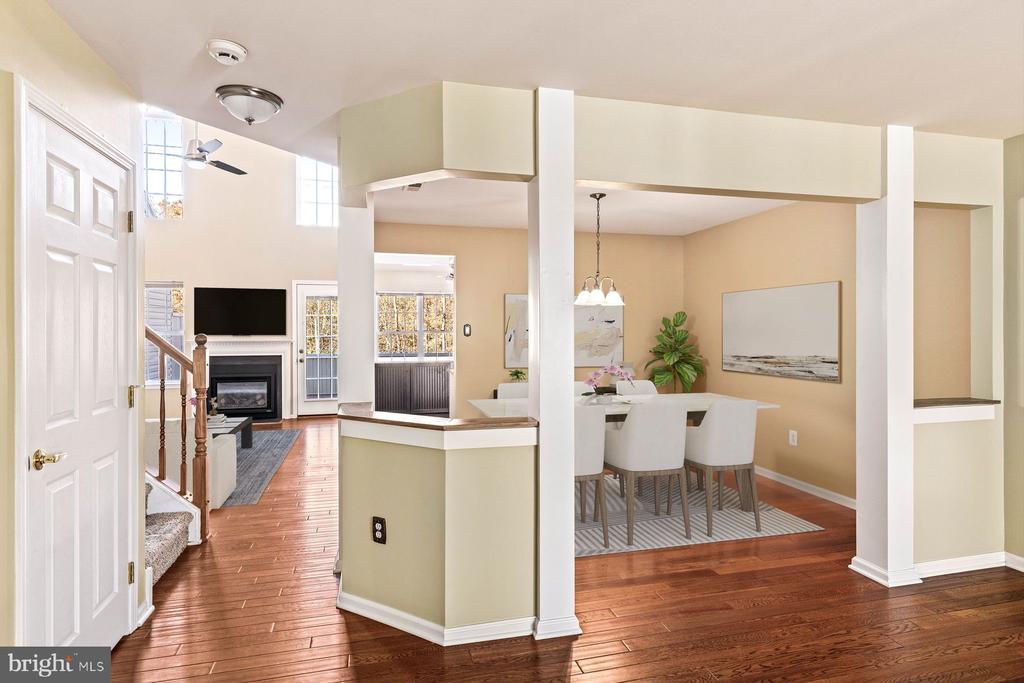 863 BRECKINRIDGE COURT