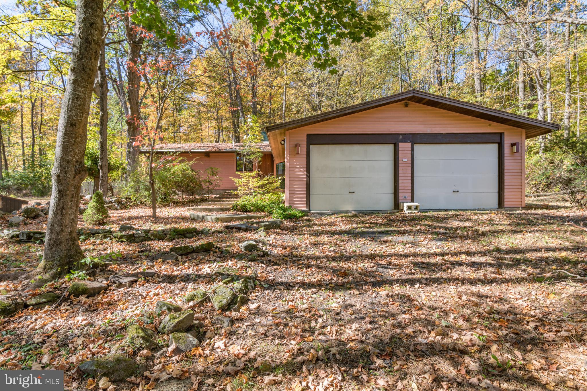 142 WOODLAND DRIVE