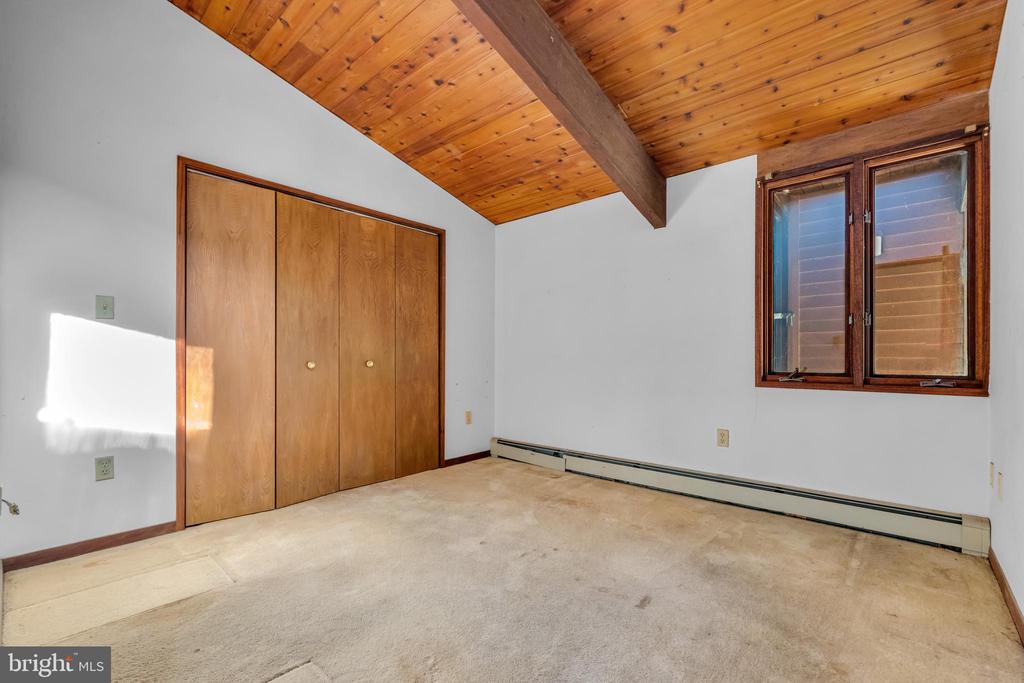 142 WOODLAND DRIVE