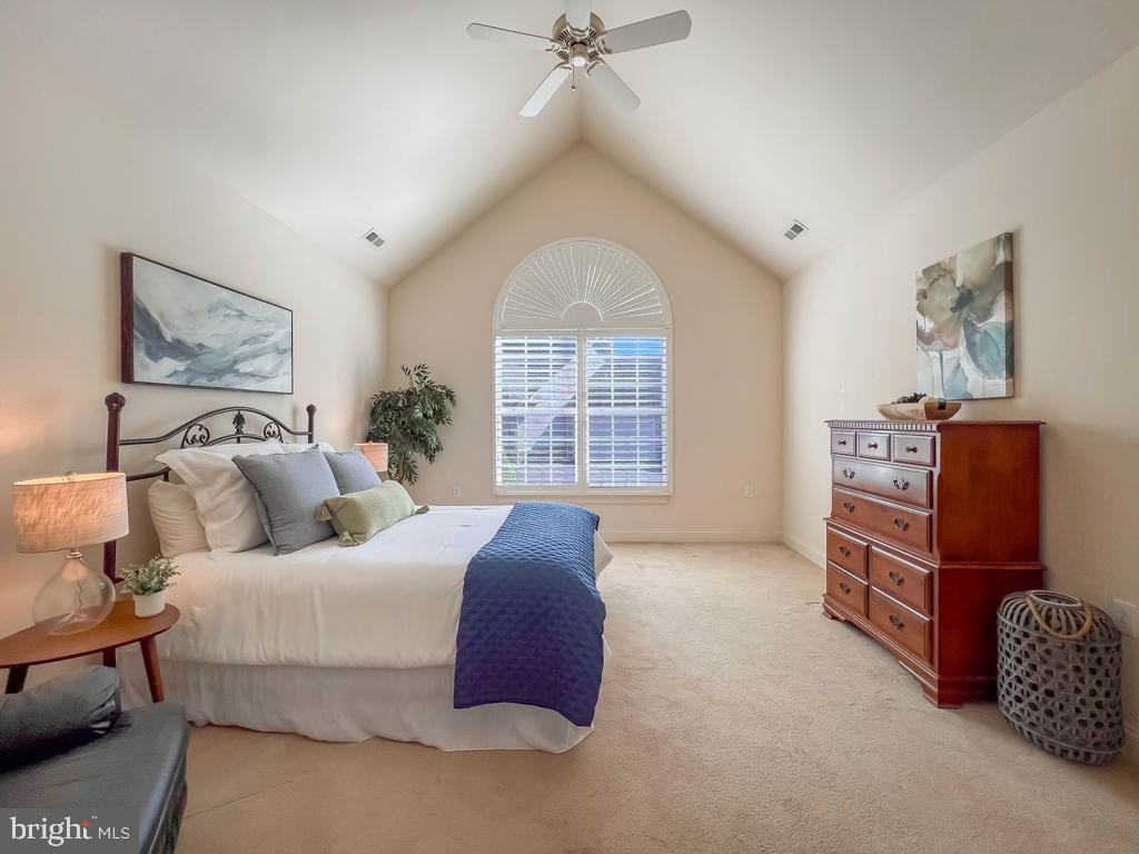 240 WILLOW DRIVE