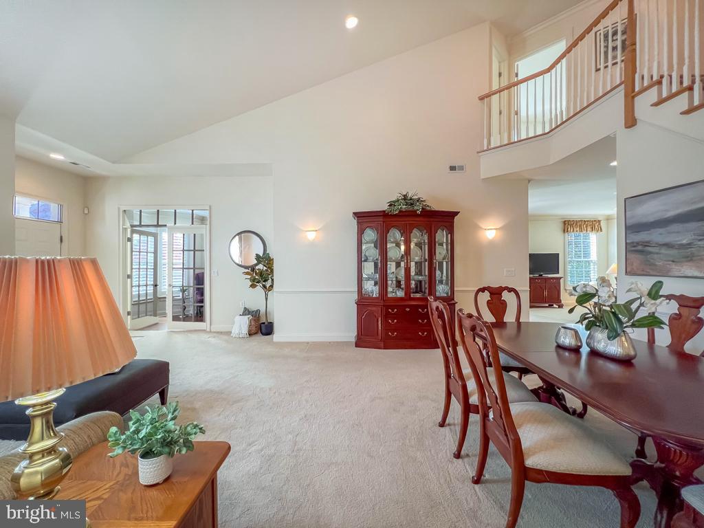 240 WILLOW DRIVE
