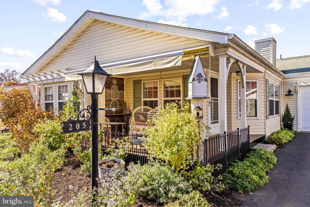 205 FINCH COURT