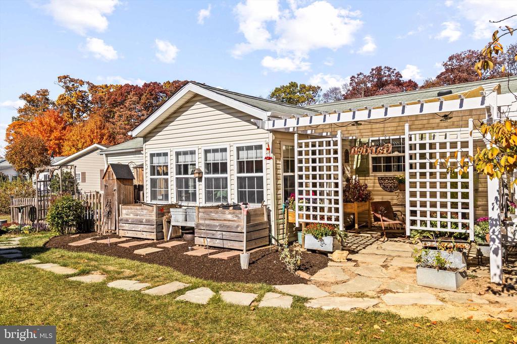 205 FINCH COURT