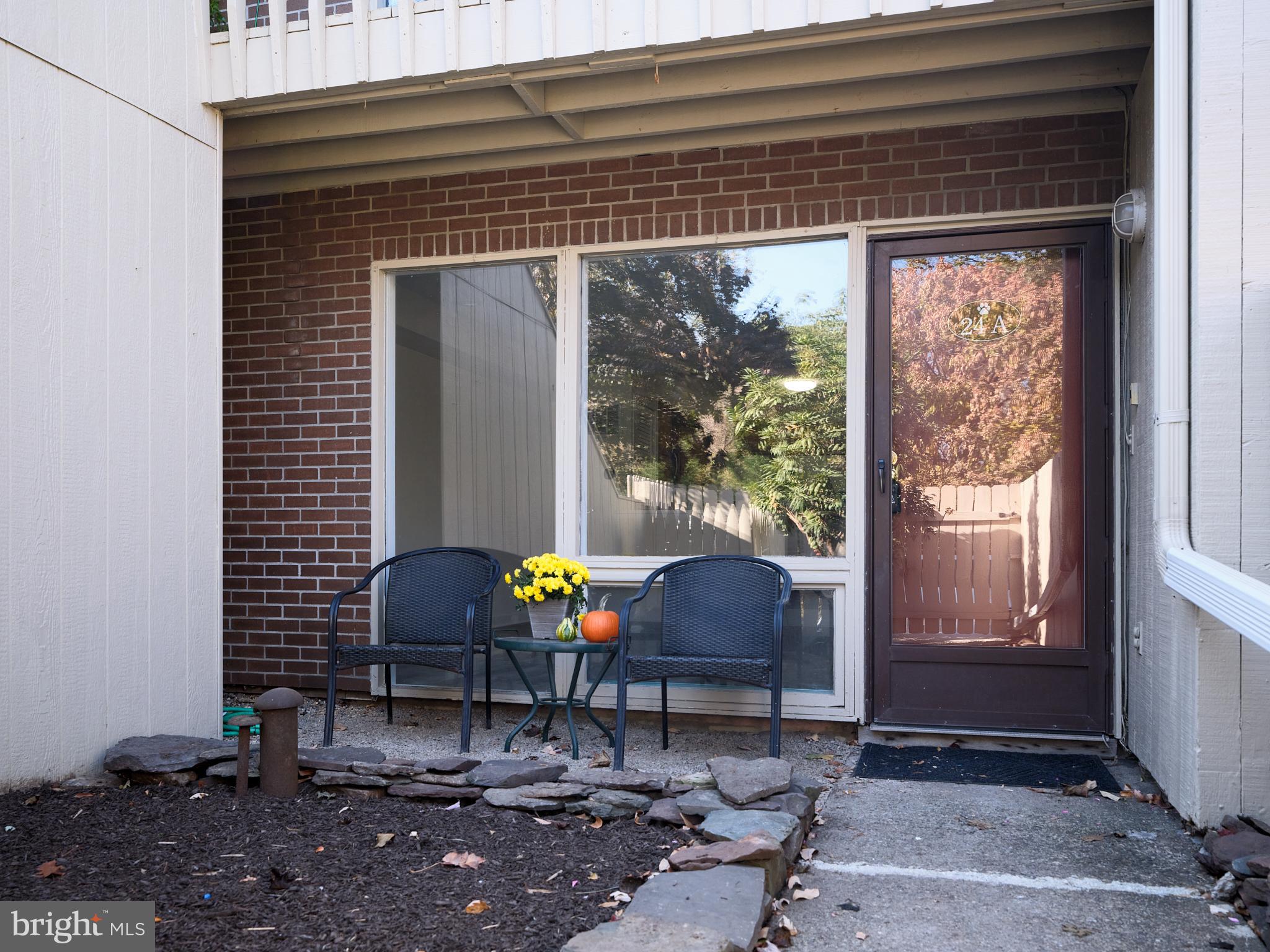 24-A RIVERHILL