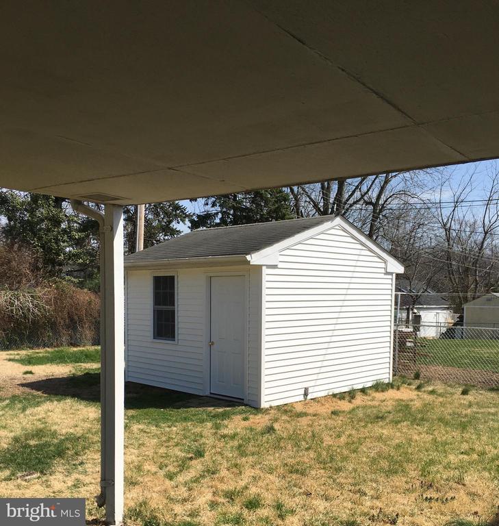 118 VERMONT LANE