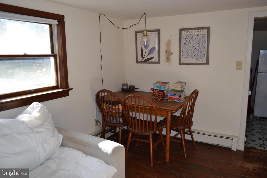 345 E DARK HOLLOW ROAD 3
