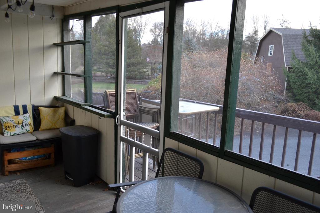 345 E DARK HOLLOW ROAD 3
