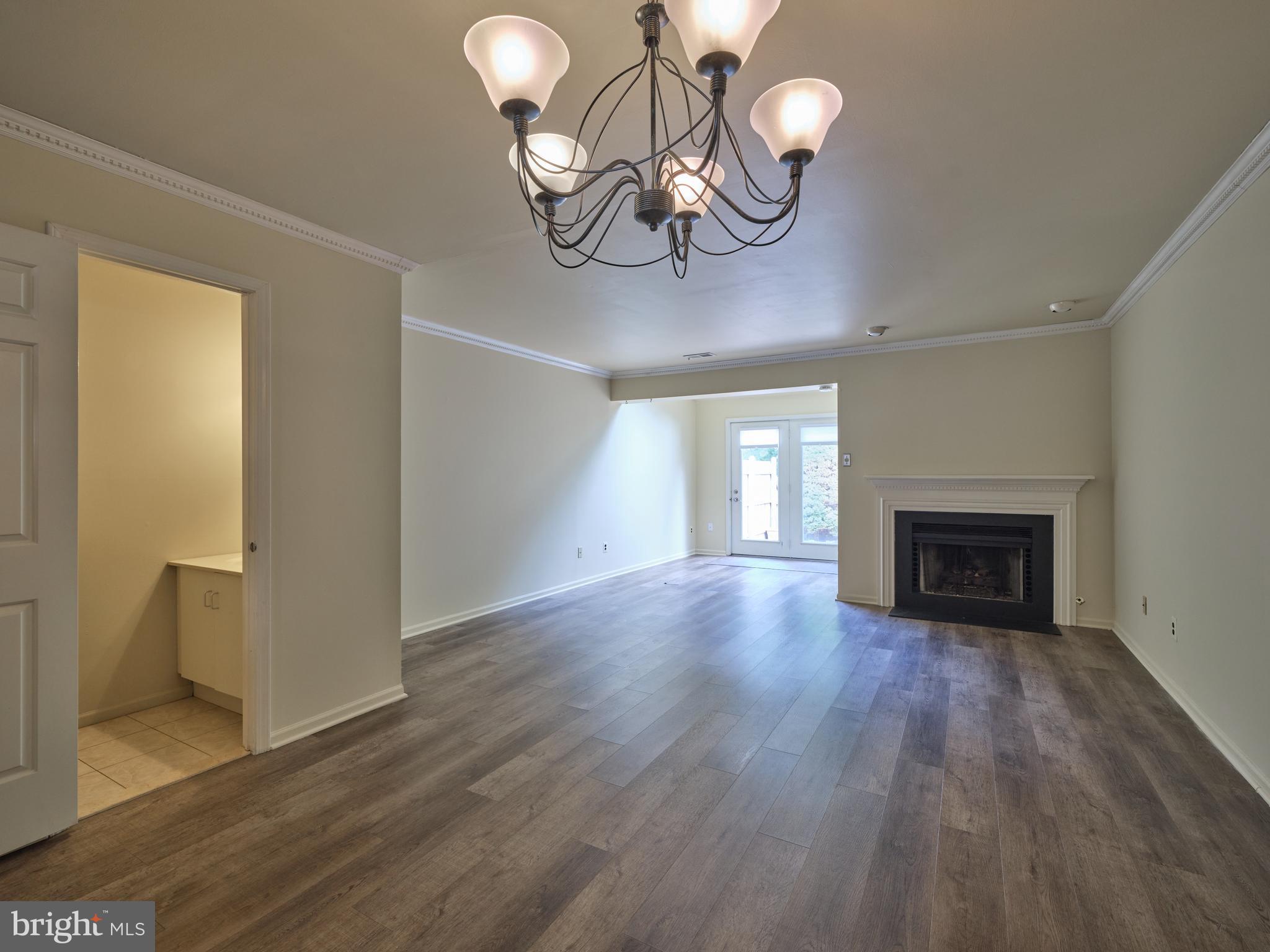 313 LEEDOM WAY 63