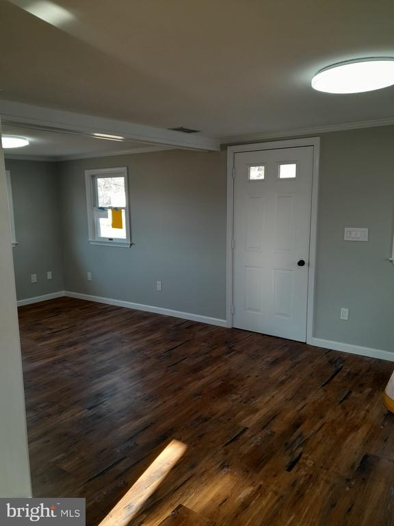 1656 CHESTNUT RIDGE ROAD