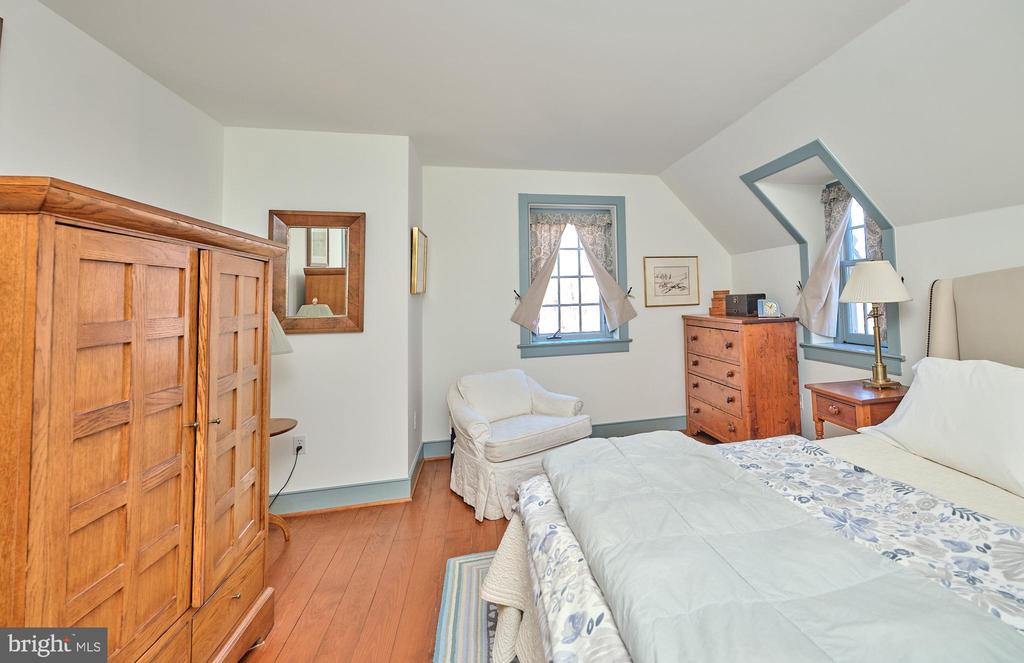 3063 COMFORT ROAD