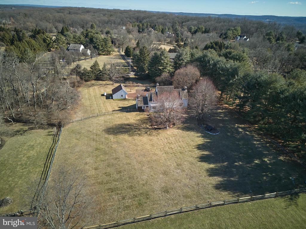 3063 COMFORT ROAD