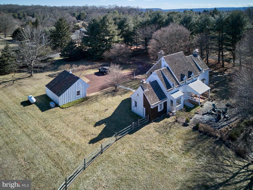 3063 COMFORT ROAD