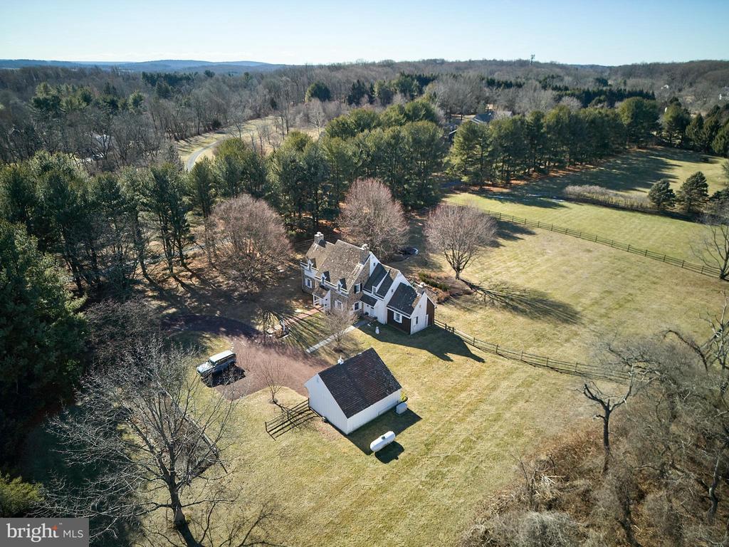 3063 COMFORT ROAD